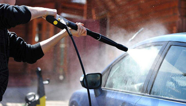 高壓洗車機(jī)分哪幾種供水方式 高壓洗車機(jī)分哪幾種供水方式