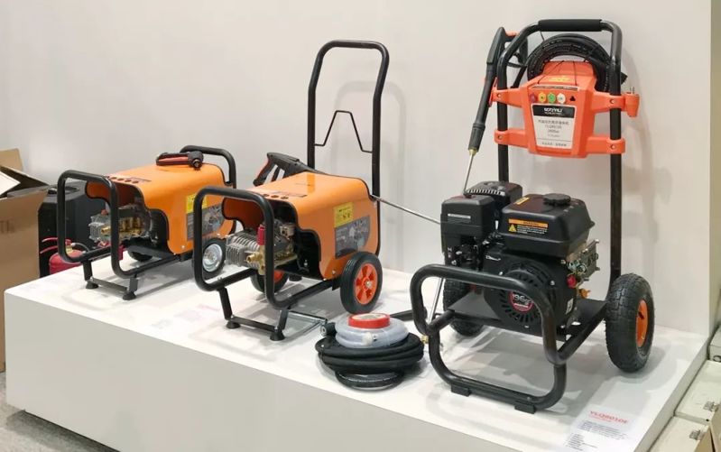 新款億力洗車機(jī)參加展會(huì)