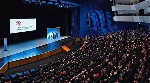 億力高壓洗車機(jī)YLQ7580G-180G獲得紅點(diǎn)獎(jiǎng)現(xiàn)場(chǎng) 億力高壓洗車機(jī)YLQ7580G-180G獲得紅點(diǎn)獎(jiǎng)現(xiàn)場(chǎng)