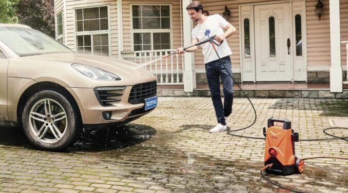 億力家用洗車機(jī)YLQ4471G-110B應(yīng)用場(chǎng)景